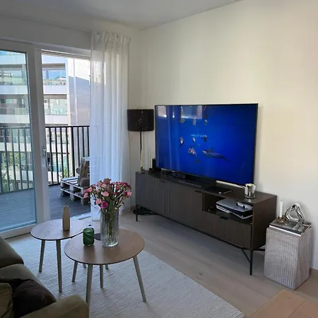 Апартаменты Harbour 2br 1ba Sleeps 4 *